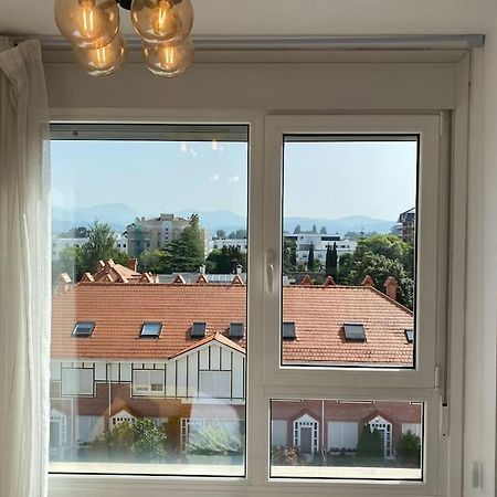 Exclusivo Apartamento Con Aparcamiento Gratuito Laredo Bagian luar foto